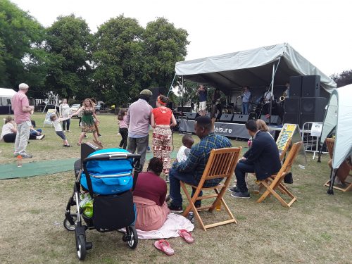 Outdoor summer holiday activities 